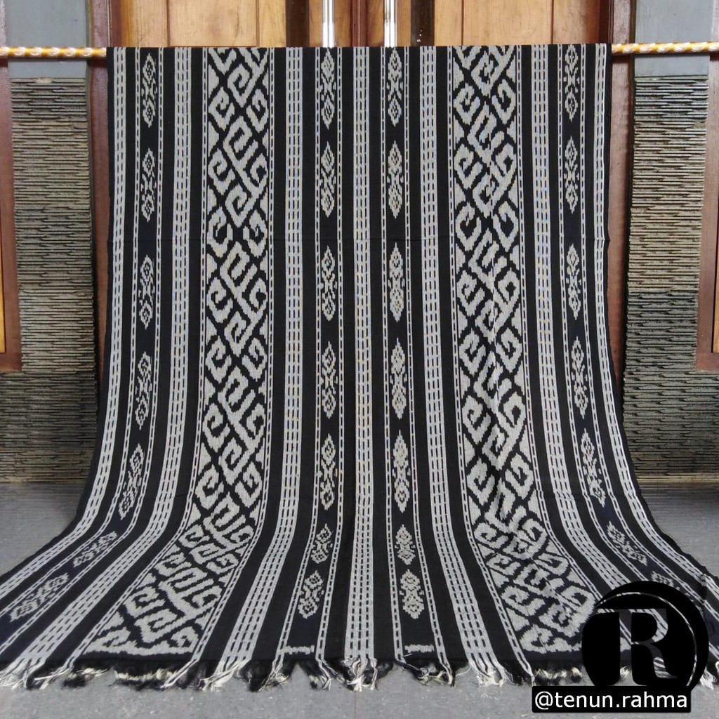 Kain Tenun Blanket / Kain Tenun Jepara