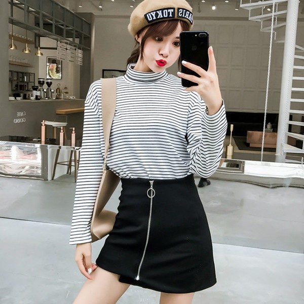 Blouse Wanita Turtleneck Salur Tangan Panjang All size Fit to L