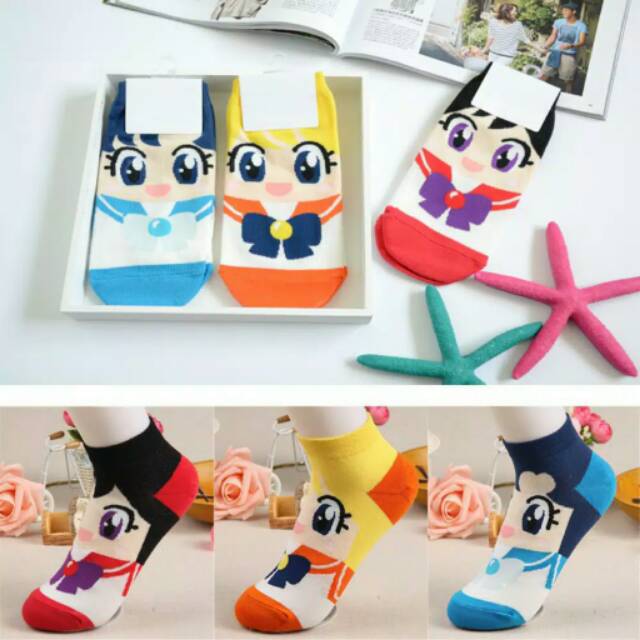 Kaos Kaki Sailor Moon