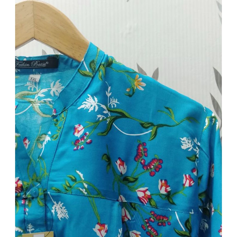 Rayon Motif 0006 - Blouse Katun Rayon - Rayon Motif - Blus Adem - Fathin Basic - SHOPIE Hijabstyle-Biru