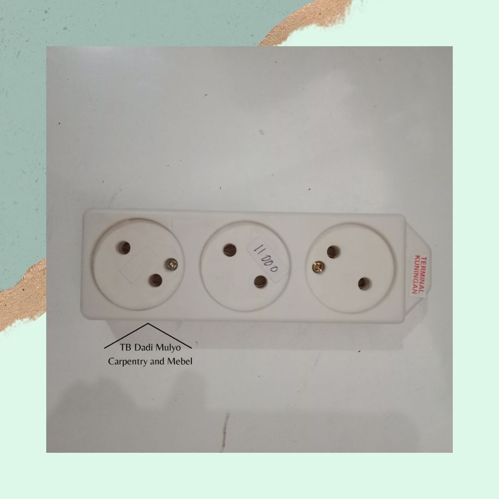 Stop Kontak Gepeng Kotak / Stop Kontak Listrik / Stop Kontak Lubang 3