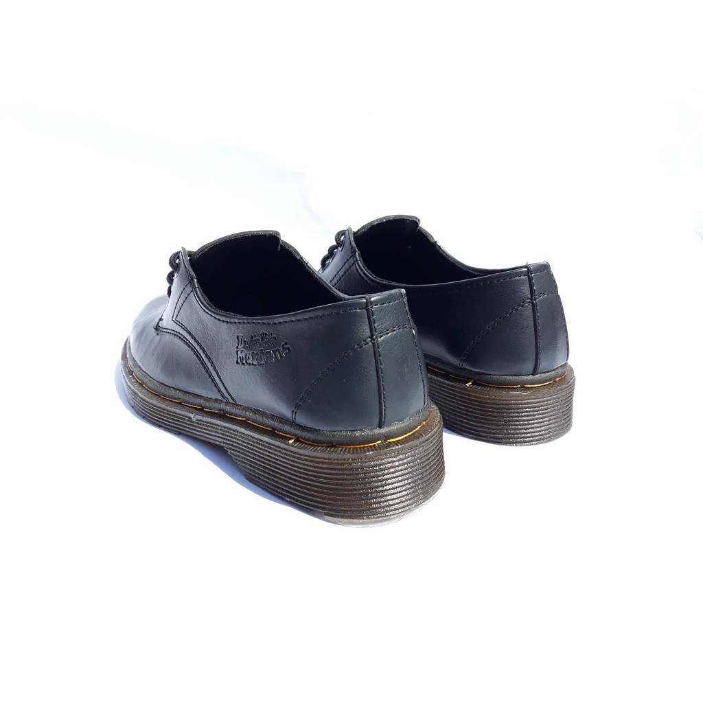 SEPATU Low Work Boots Docmart Dr Martens 3 hole / lubang / Pendek - Kulit !