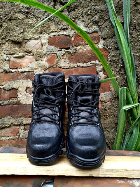 SEPATU BOOTS SAFETY PRIA UJUNG BESI SHOES PDL KULIT TERMURAH