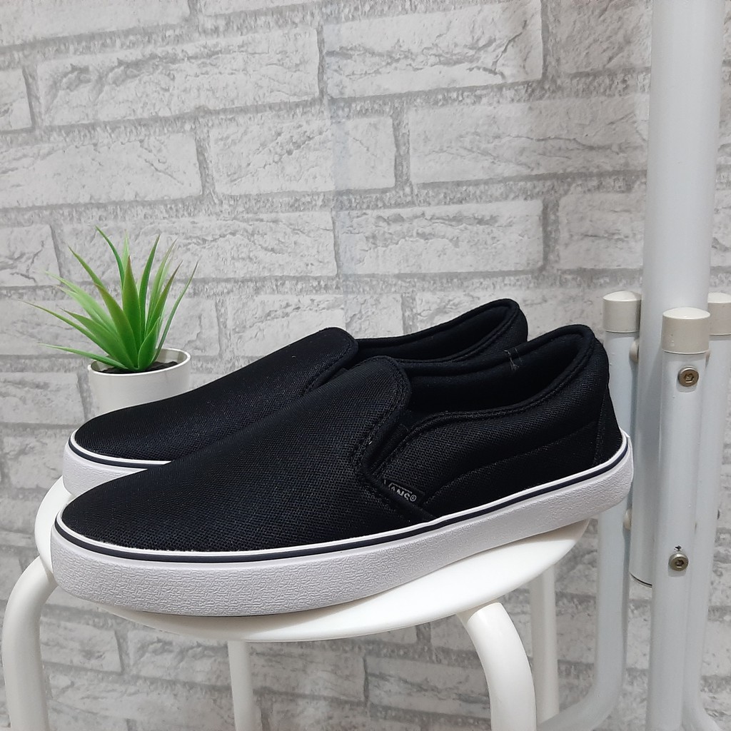 Black white Sepatu Vans_Slip On Checkerboard sepatu Pria Wanita kerja kuliah Termurah traveling