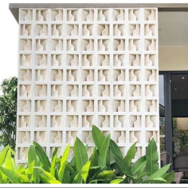 Roster beton minimalis motip petir 2 sisi