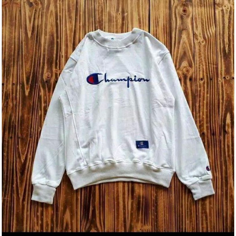 Sweater crewneck champion putih