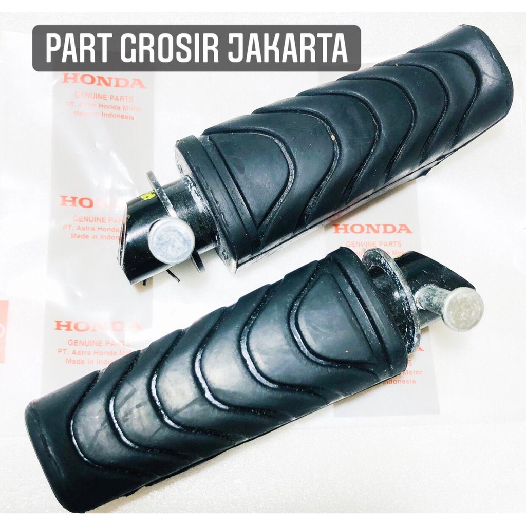 KARET FOOTSTEP FOOT STEP POSTEP PIJAKAN INJEKAN BELAKANG KANAN KIRI SEPASANG HONDA VARIO 125 VARIO 1