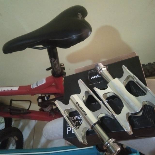 Pedal Exustar original