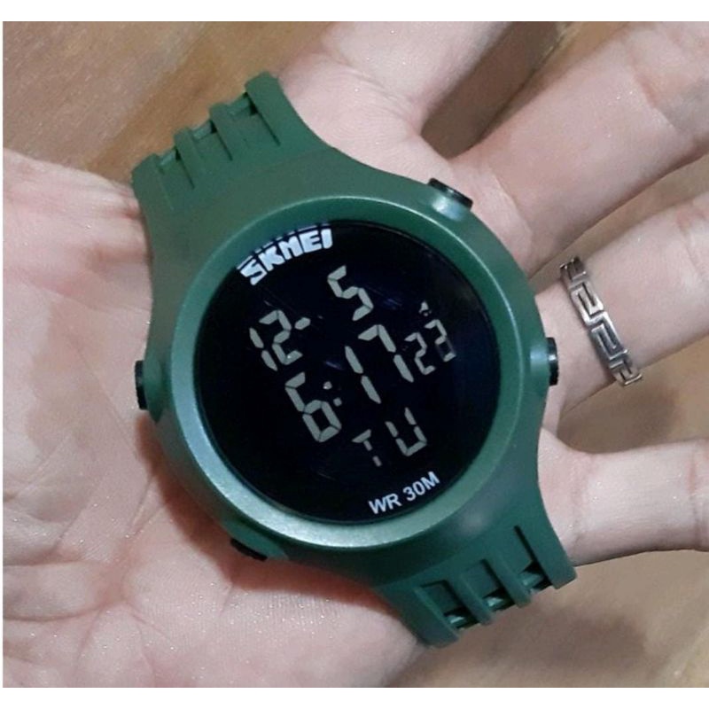 Jam Tangan Digital Skmei Pria Terlaris Rubber Waterproof