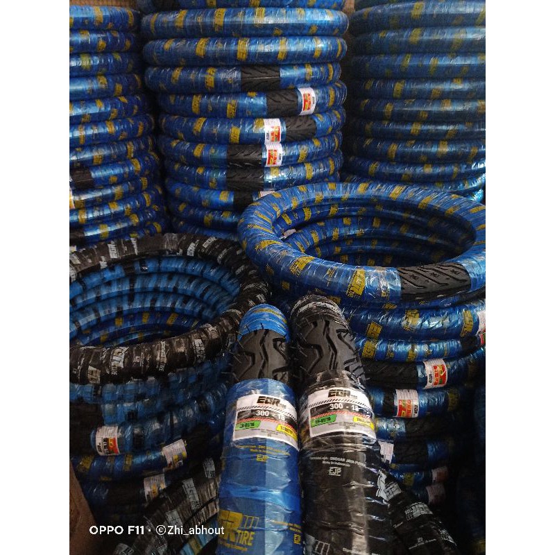 Ban luar motor EGR 300-18