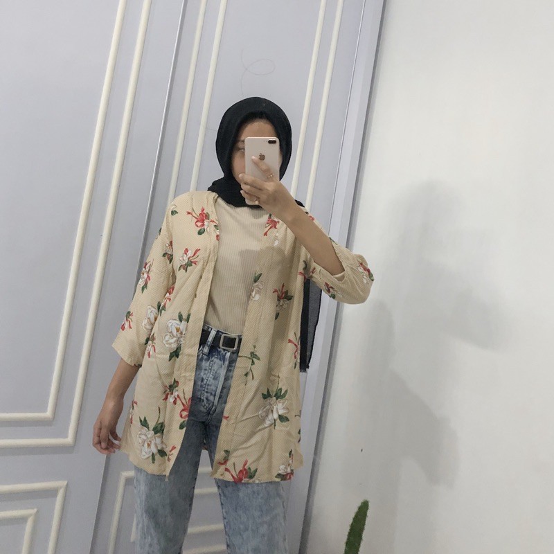 OUTER BUNGA / CARDIGAN BUNGA / BAJU PANTAI / OUTFIT PANTAI / OUTER FLORAL / OUTER