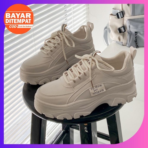 COD Termurah Sepatu Sneakers Wanita Sport Shoes KZT-SW323