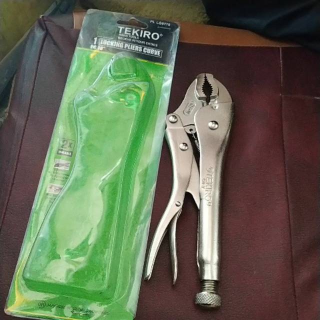 Tang Grip Tekiro / Tang Buaya ukuran 10"