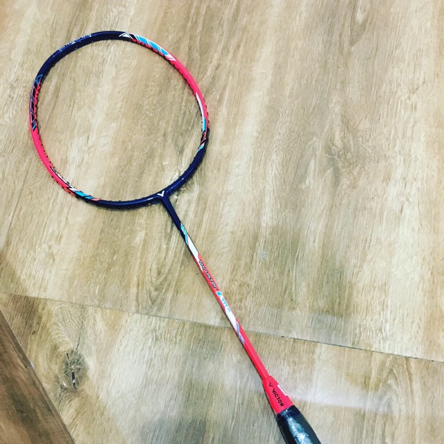 Raket bulutangkis Victor Thruster original