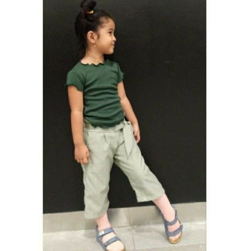 Kaos Atasan Anak / Kaos Ruffle Tee Anak / Lengan Pendek / Bahan Kaos Spandek 2-4 tahun