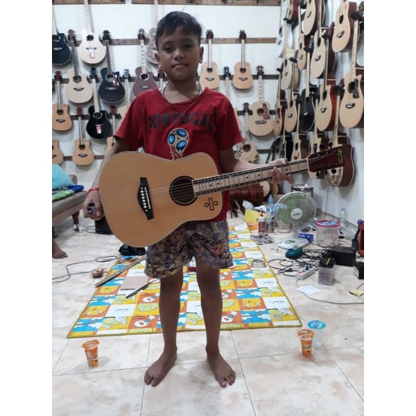 gitar akustik ukuran3/4 Martin