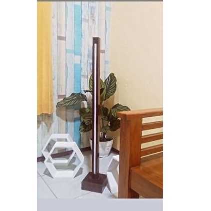 standing lamp / lampu sudut ruang / lampu hias