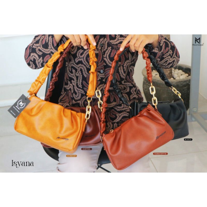 (READY) Tas slempang wanita kekinian/ tas wanita murah isyana by monzaya Indonesia
