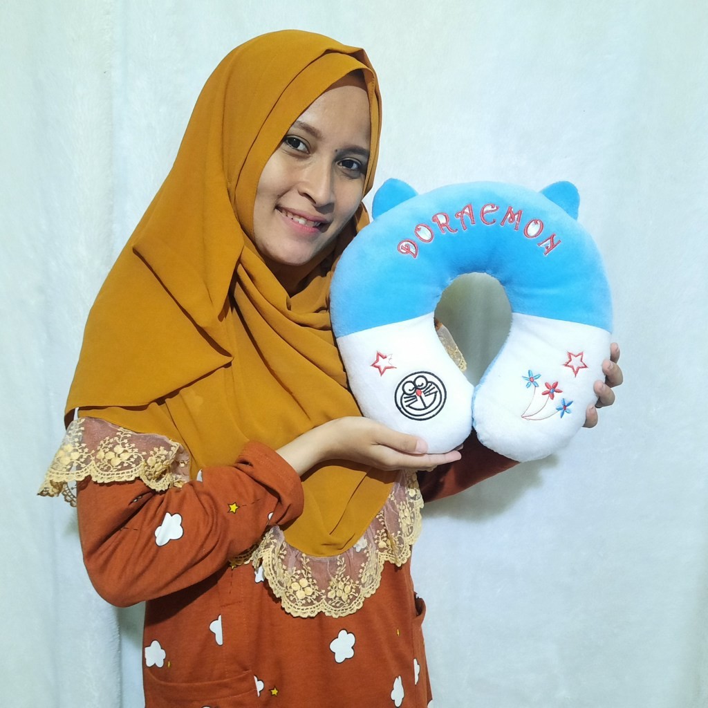 boneka Bantal leher VELBOA karakter murah, Doraemon,kitty dan lainnya