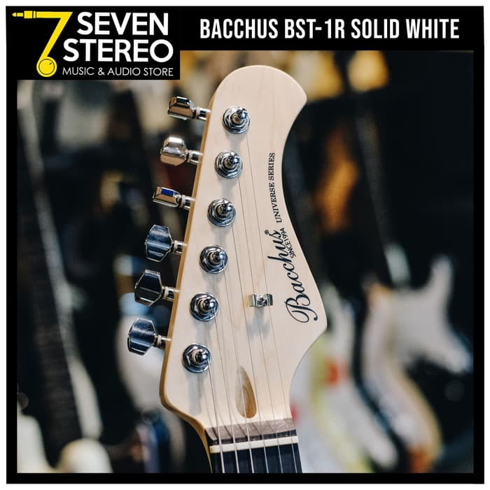 Bacchus BST-1R Solid White Universe Series Stratocaster Model