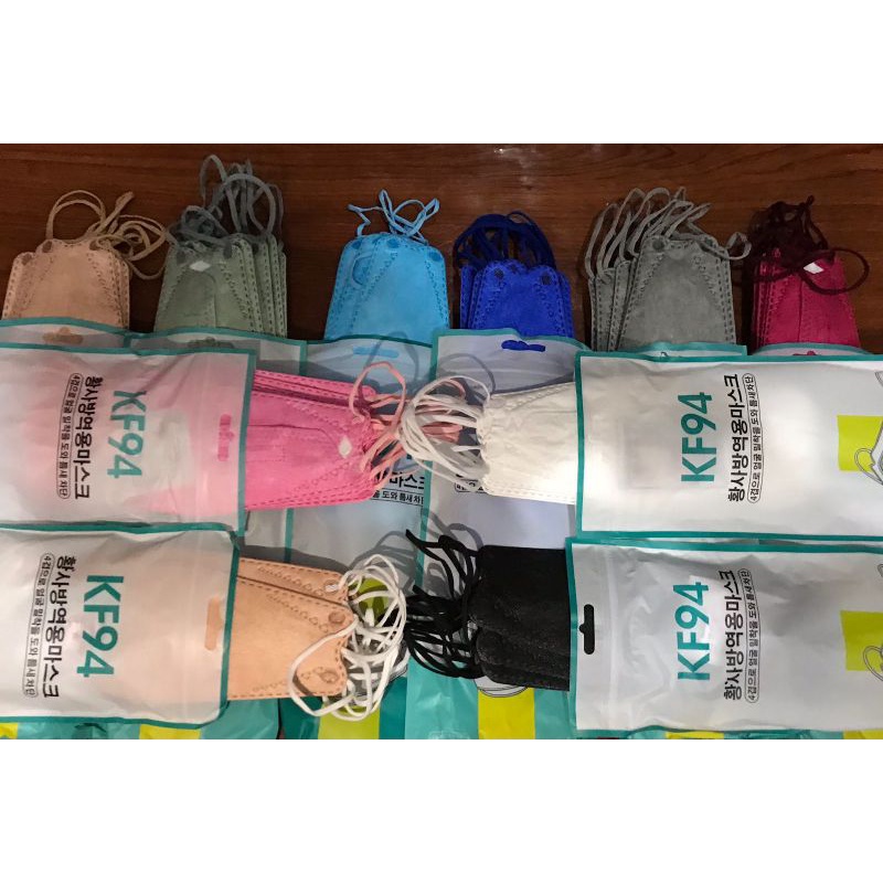 MASKER KF94 / KF94 HITAM / MASKER KF94 KOREA 4 PLY TALI WARNA Isi 10 PCS