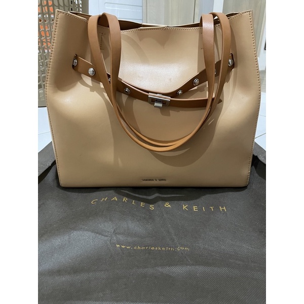 preloved tas charles n keith original store