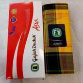 sarung gajah duduk Asia motif kotak