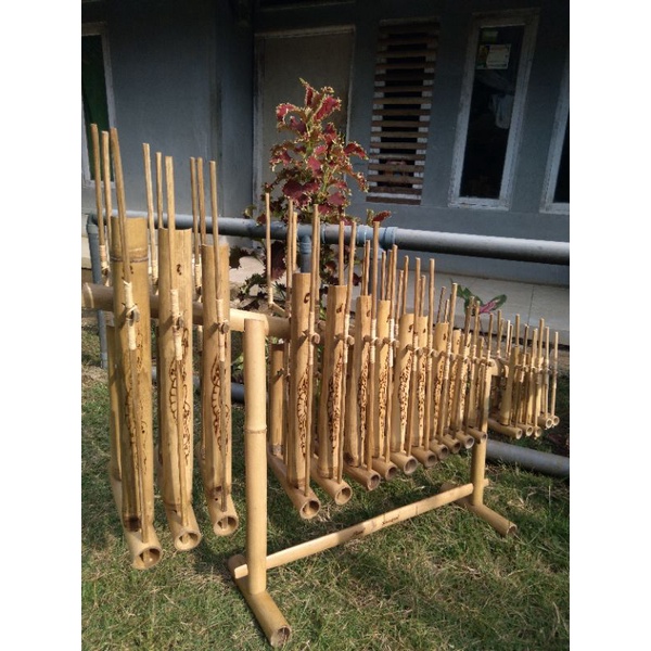 

Angklung18Nada