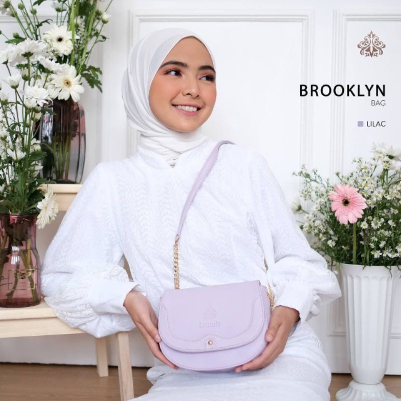TAS SELEMPANG WANITA BROOKLYN BAG BY LUNAIR