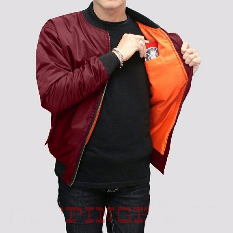 Jaket Bomber Polos Hitam