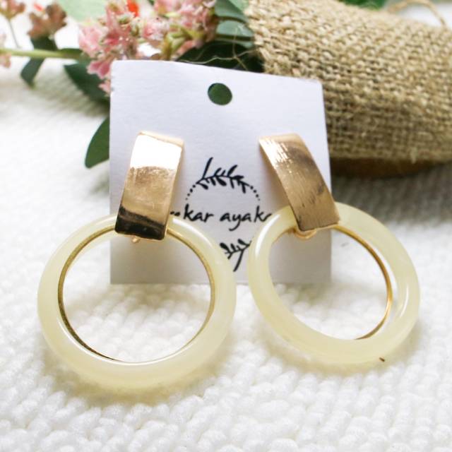 Anting Vintage Sekar Ayaka