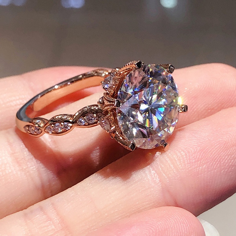 Cincin 4 Cakar Warna Rose Gold Hias Cubic Zirconia Bulat Besar Untuk Wanita