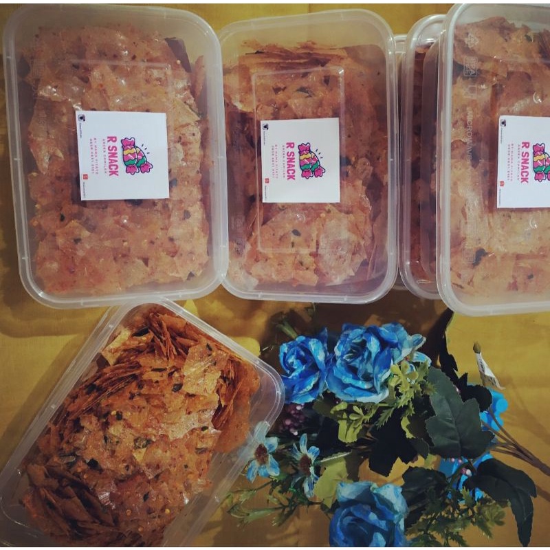 

Kripca Keripik kaca murah by Mama Fitato camilan super enak murah