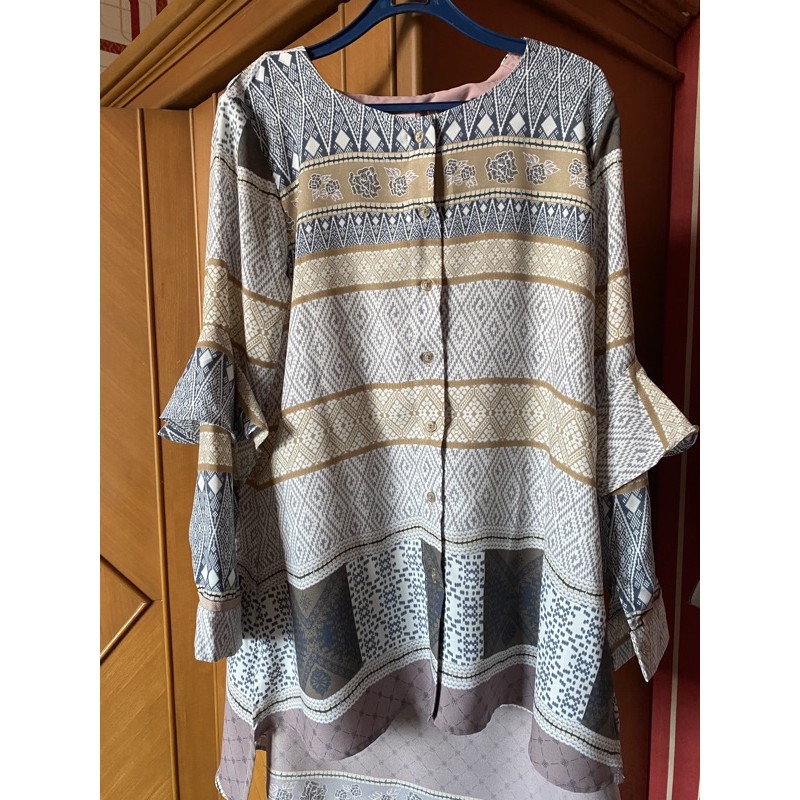 PRELOVED RIA MIRANDA RAYA 2020 SIZE S