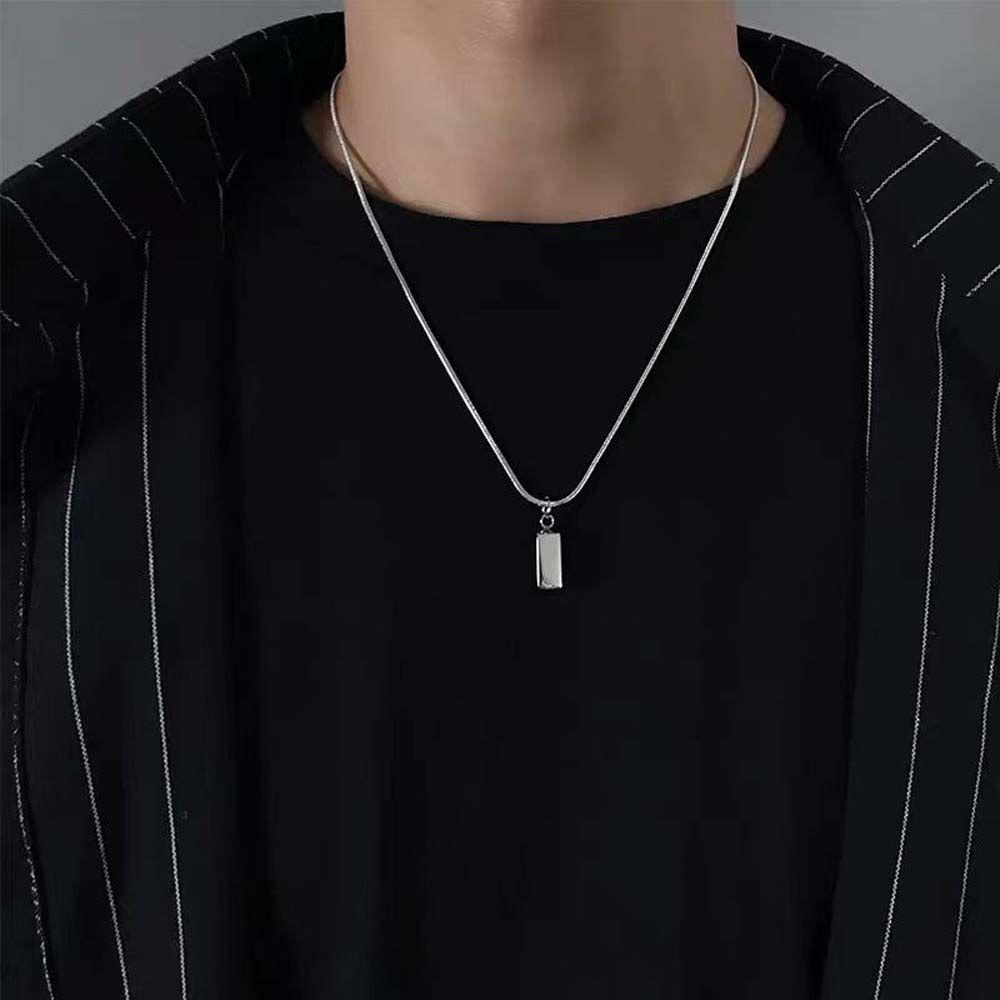 Mxbeauty Kalung Pria Keren Sederhana Hadiah Pacar Sweater Rantai Pasangan Kalung Rantai Tulang Ular Gaya Korea Kalung