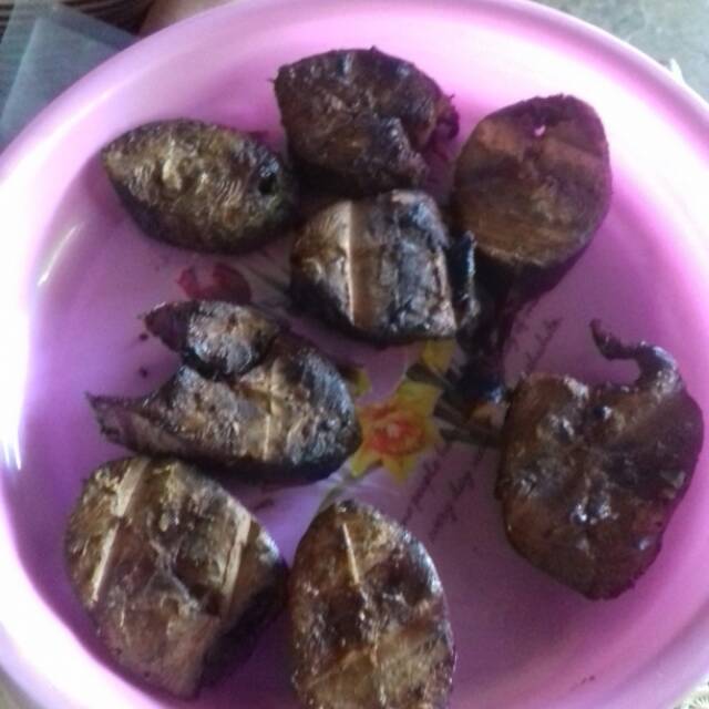 

Ikan cakalang asap
