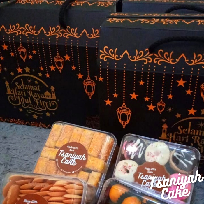 

Paket Hampers lebaran kastengel dan donuts