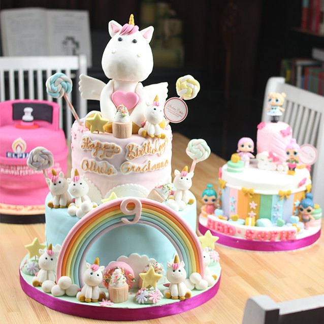 

Kue Ulang Tahun Unicorn Besar 2 susun / MOHON BACA KETERANGAN