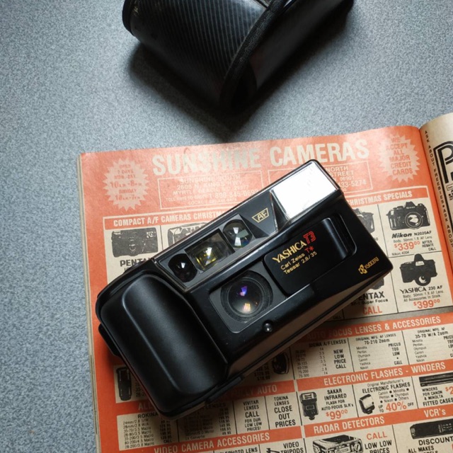 Yashica T3