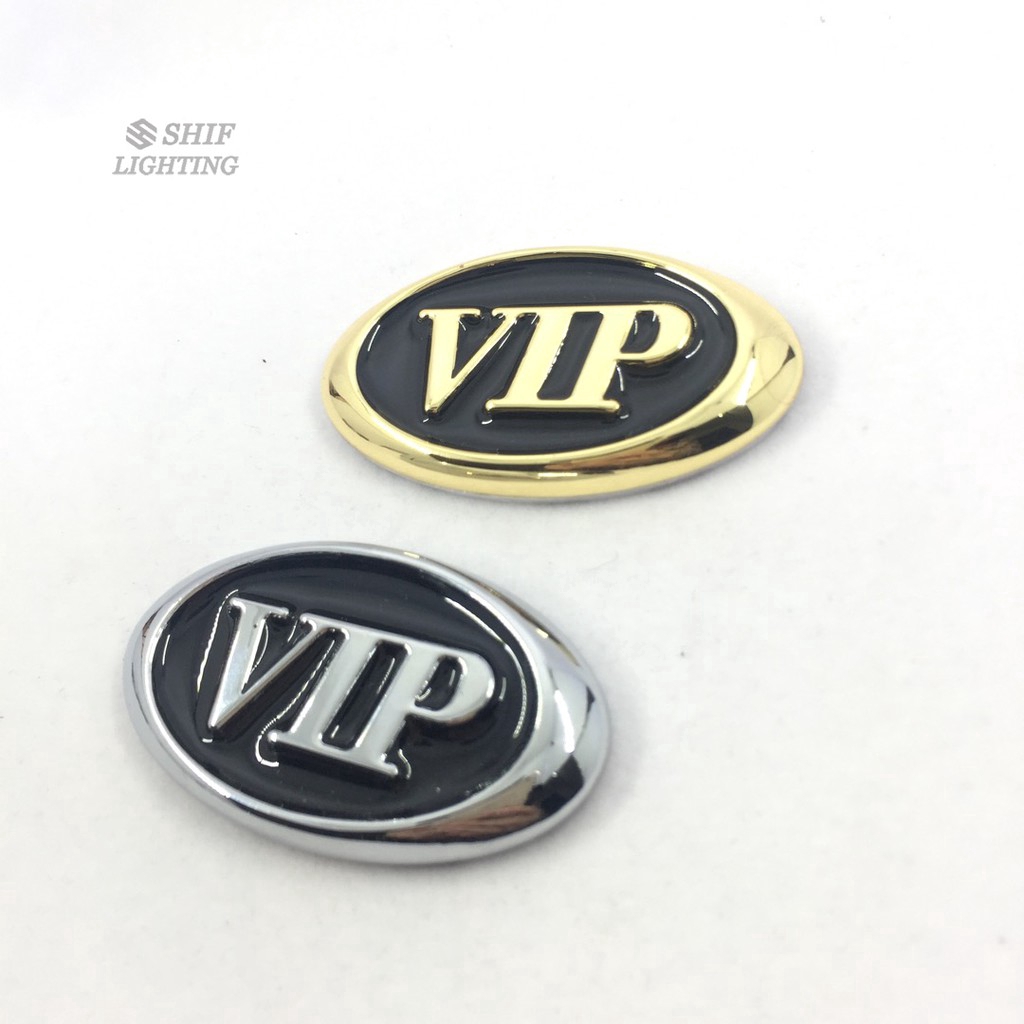 1Pc Stiker Emblem / Badge Logo VIP Bahan Metal untuk Body Mobil