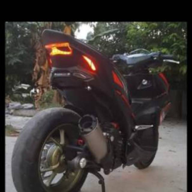 Undertail aerox v5