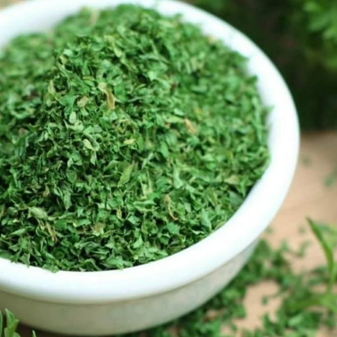 

Jual Usa - Parsley Leaves Dried Flakes 500Gram / Daun Parsley Kering 500Gr | Bumbu Rempah