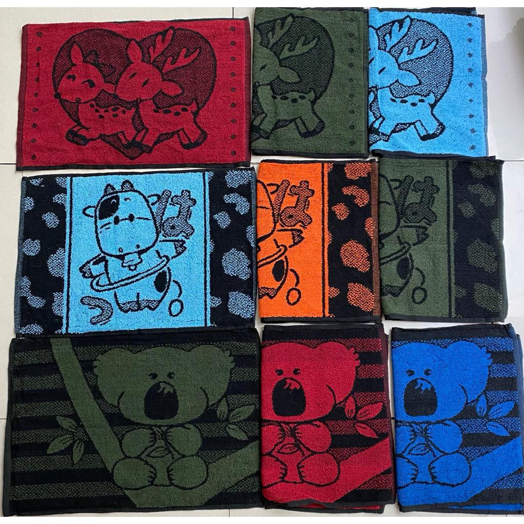 Keset Kaki Handuk Serap Air Corak Motif Salur Garis Pelangi Rainbow 40x60 Keset Lantai Tebal Kamar Mandi Keset Kaki Handuk Tebal Warna Tua Gelap