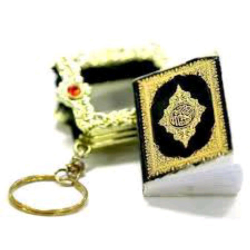Gantungan Kunci Al Quran / alquran mini souvenir FREE PLASTIK + KAWAT / alquran mini
