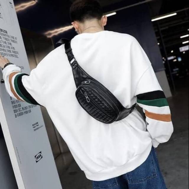 Tas Selempang Kulit Bahu Pria Mini Waistbag Anyam aa24