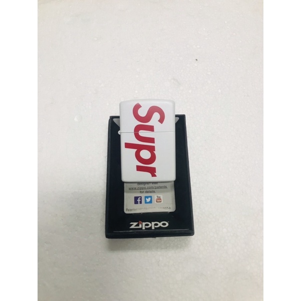 KOREK ZIPPO MATTE PUTIH MOTIF SUPREME