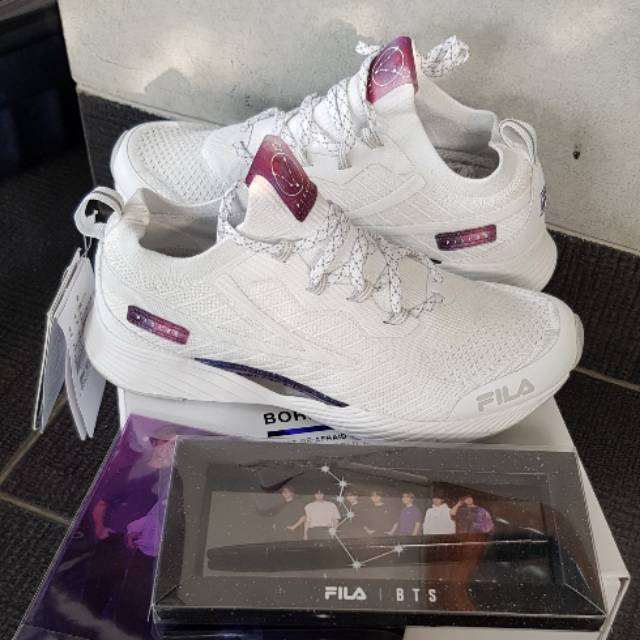 Fila X BTS voyager Pisces