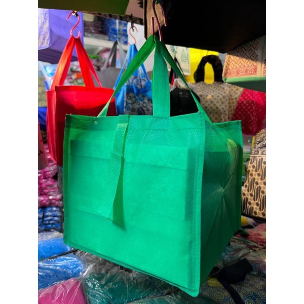 

TAS SPUNBOND BOX 22X22/LUSIN