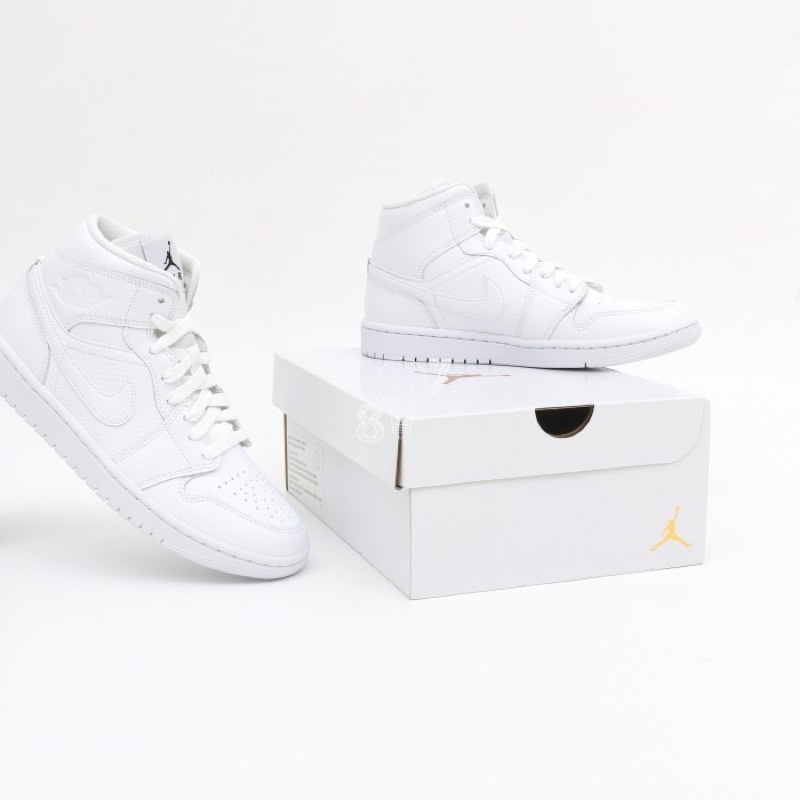 Air Jordan 1 Mid Triple White