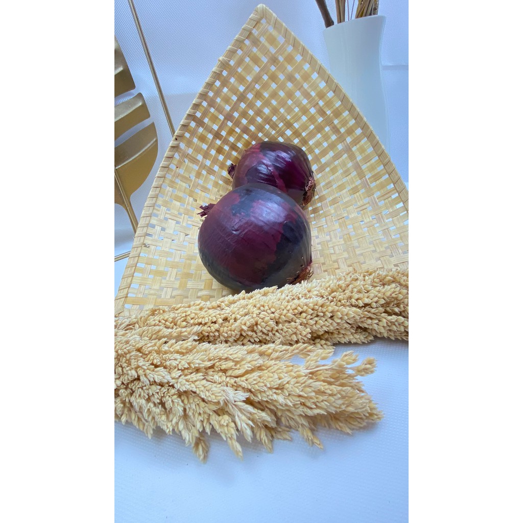 

Bawang Bombay Ungu/merah